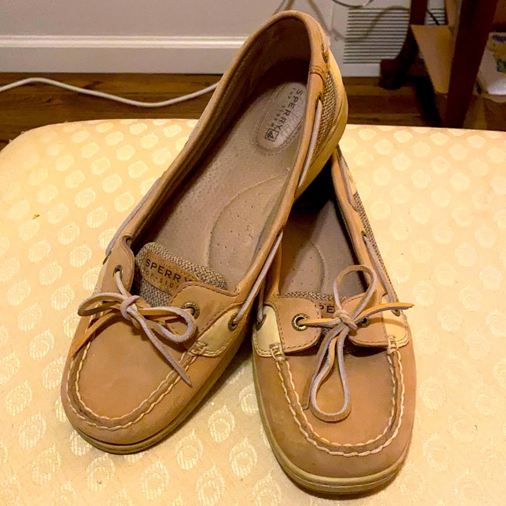 Sperry Topsiders